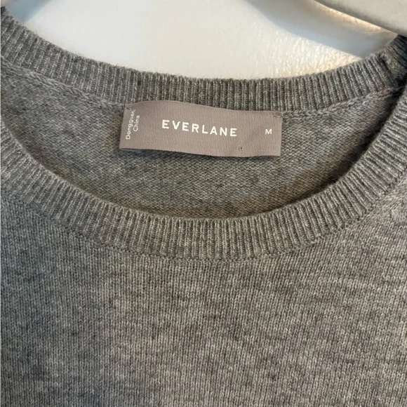 Everlane The Classic Crew in Cashmere - Picture 3 of 6